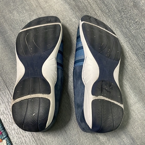Dansko Harriet Blue Stretch Suede Leather Slip-on 38 - Picture 8 of 9